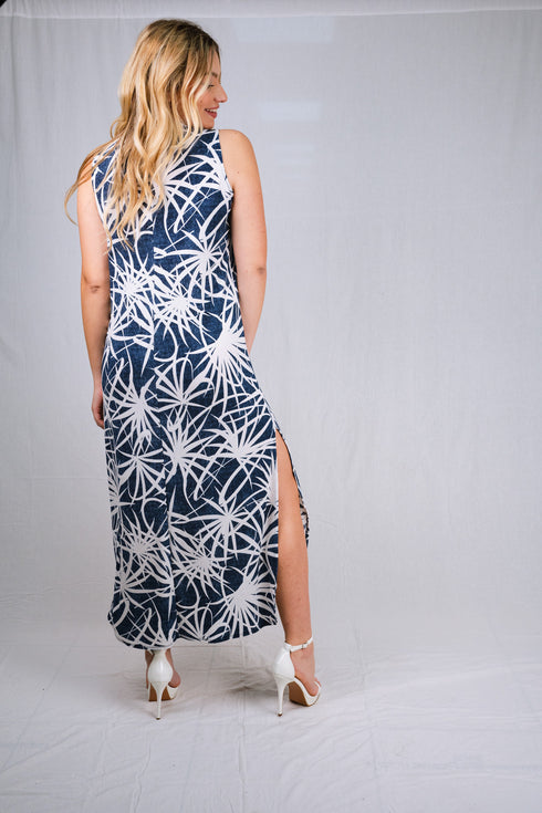 Sheath Silhouette V-Neckline Side Slit Maxi Dress - D052